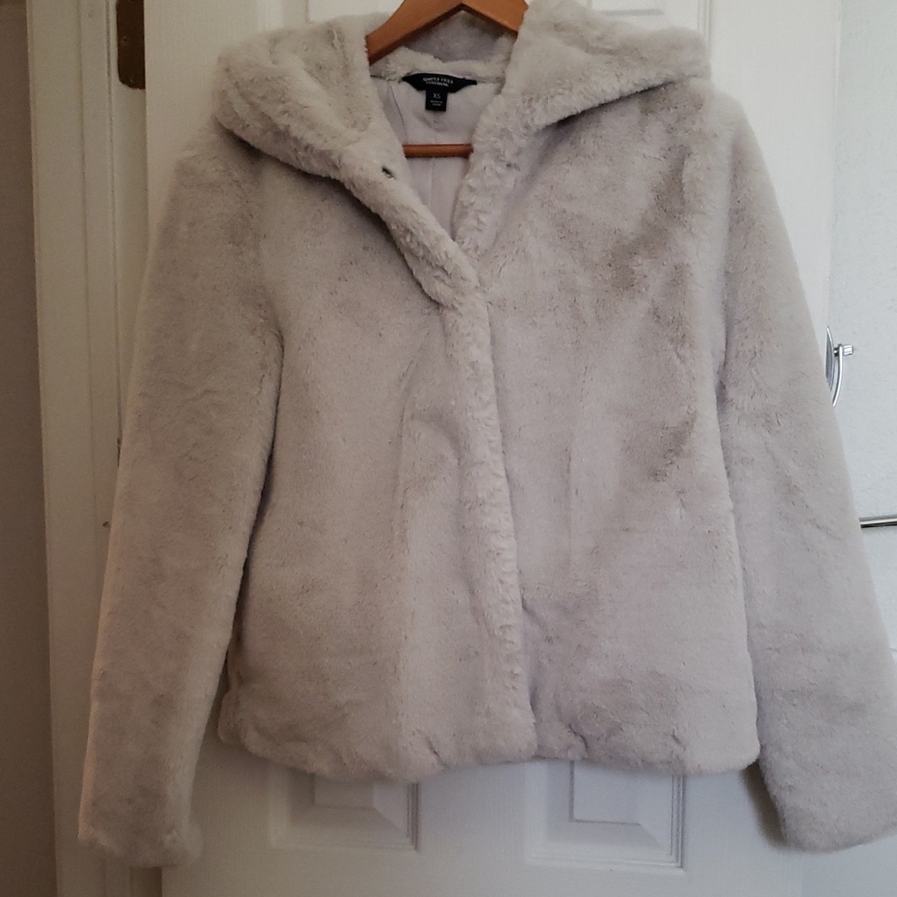 Simply Vera Vera Wang Soft Teddy Jacket in Light Gray